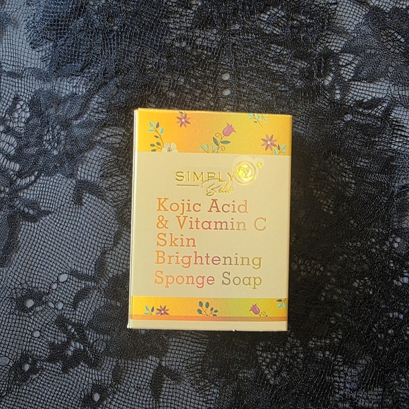 Fast Ship! Xmas Sale! Skin Brightening Sponge Soap - Picture 3 of 5